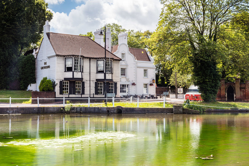 Greyhound Hotel Carshalton Exterior foto